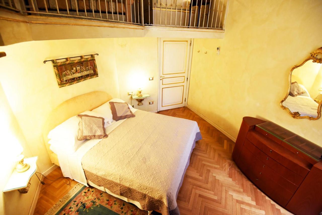 Italian Experience-Suite Medici Loft 8 ฟลอเรนซ์ ภายนอก รูปภาพ