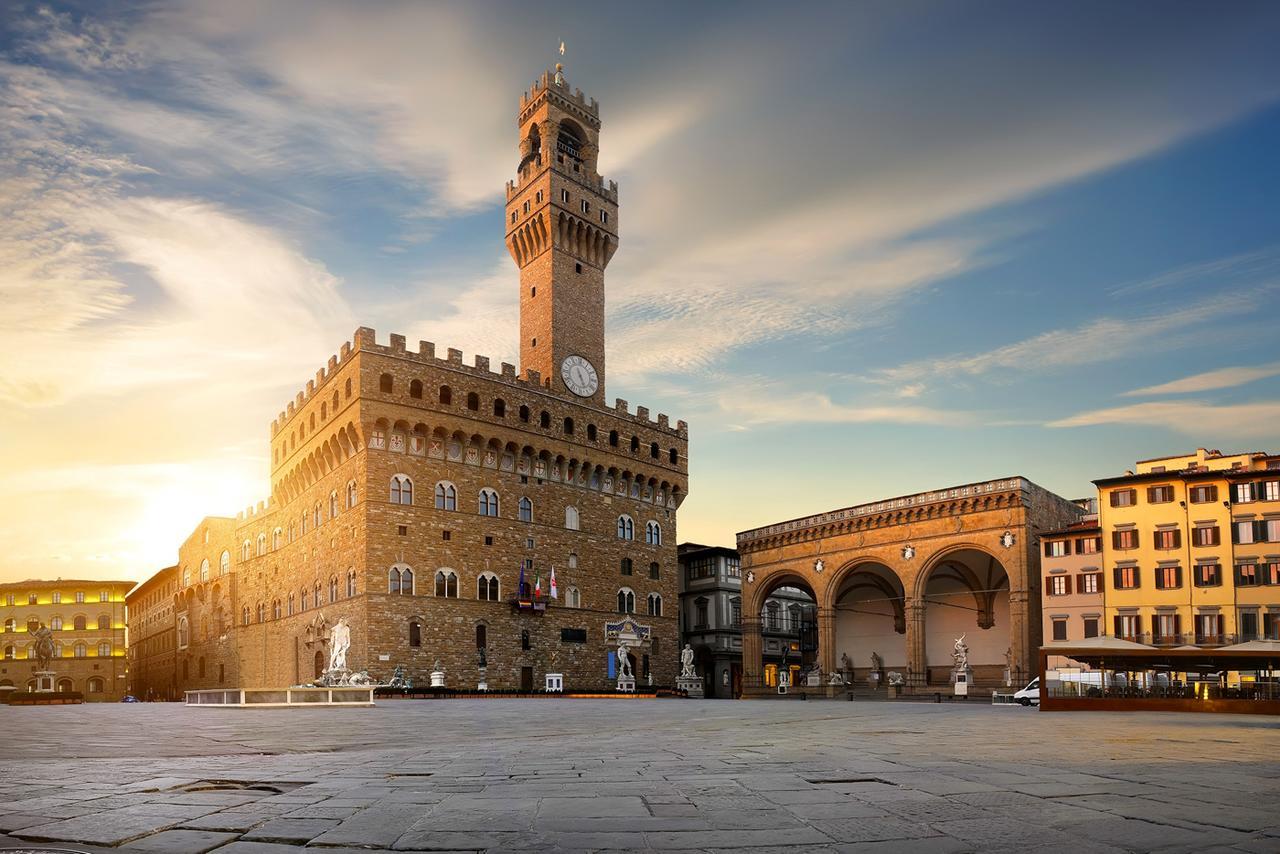 Italian Experience-Suite Medici Loft 8 ฟลอเรนซ์ ภายนอก รูปภาพ